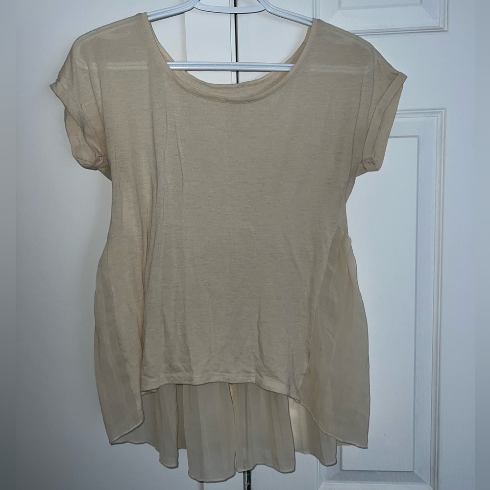 Beige thin flowy top from American Eagle